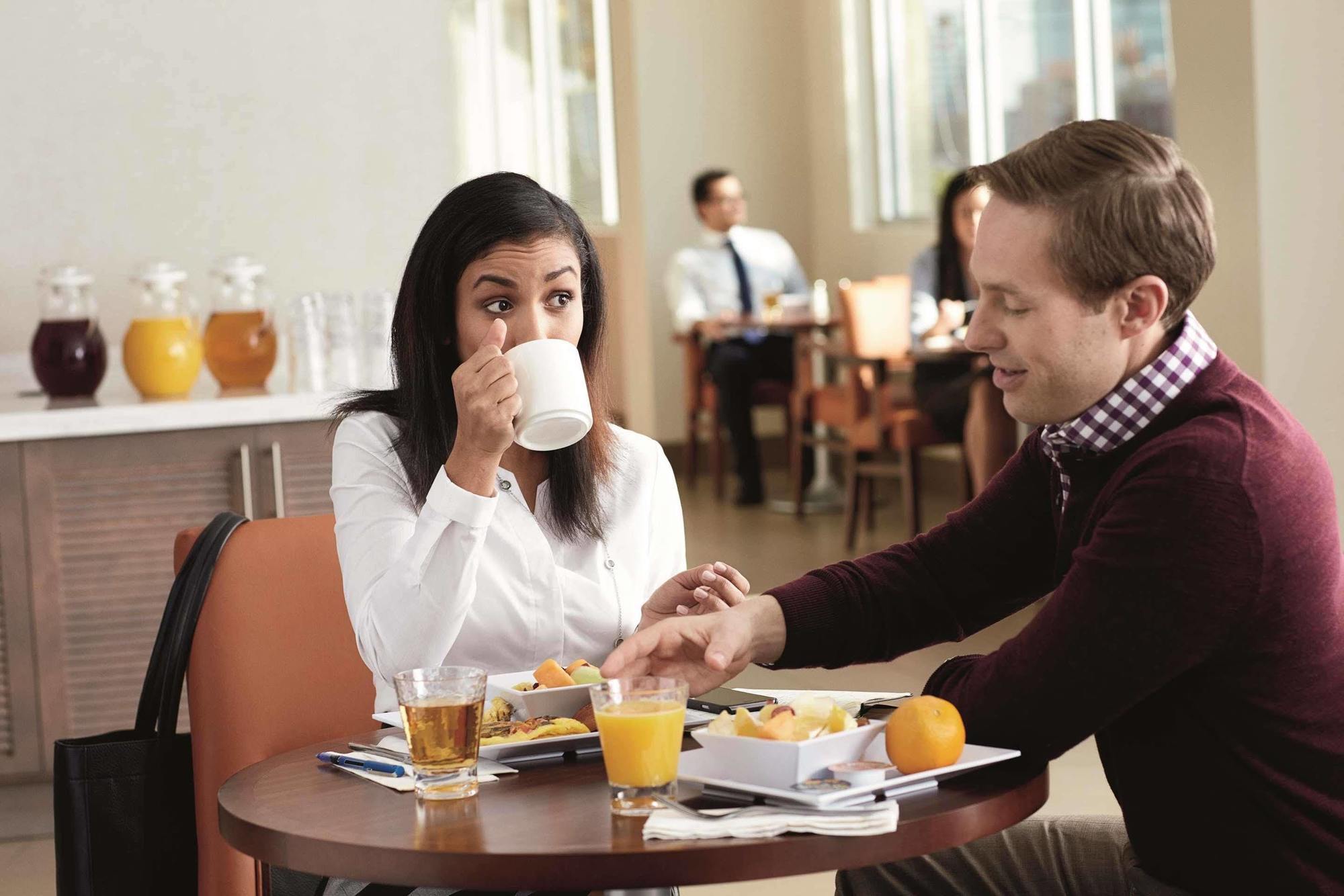 Hyatt House Shelton Hotell Eksteriør bilde